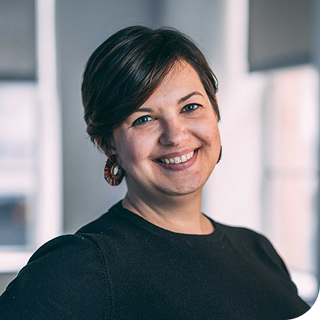 Headshot of Lindsey Brown